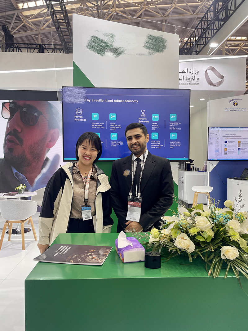 Hengon, as a leader in the steel structure manufacturing field, was honored to participate in the 26th China Mining Conference And Exhibition, which was grandly opened on October 16, 2024 in Tianjin, China. Hengon, as a leader in the steel structure manufacturing field, was honored to participate in the 26th China Mining Conference And Exhibition, which was grandly opened on October 16, 2024 in Tianjin, China.