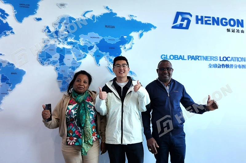 Réunion Client Visits Hengon to Discuss Installation and Future  Réunion Client Visits Hengon to Discuss Installation and Future